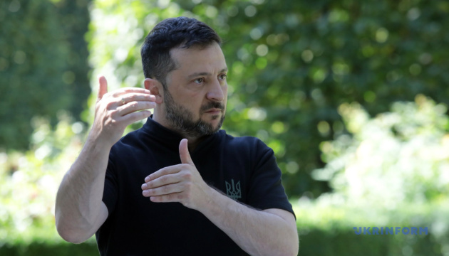 Zelensky : Les deux semaines accordées par Trump à Poutine se terminent lundi 