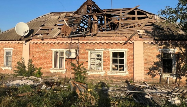 Ворог протягом дня атакував Дніпропетровщину дронами та з артилерії, є постраждалий