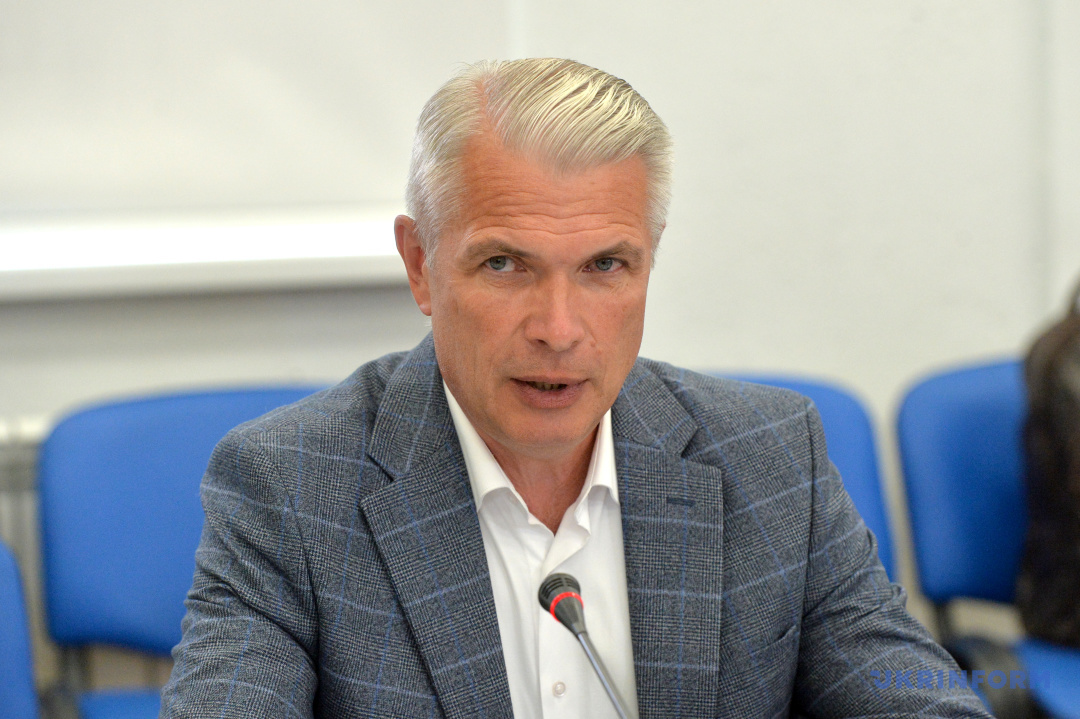 Проректор Київського національного економічного університету імені Вадима Гетьмана Андрій Омельченко