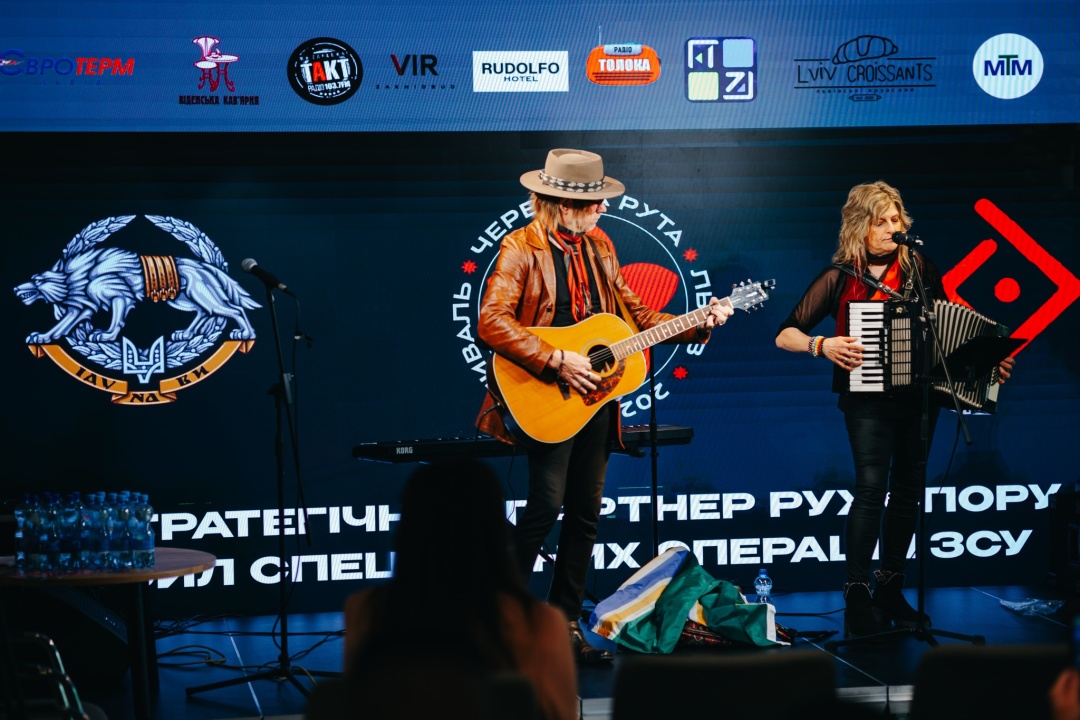 Дарка і Михайло Стебівки