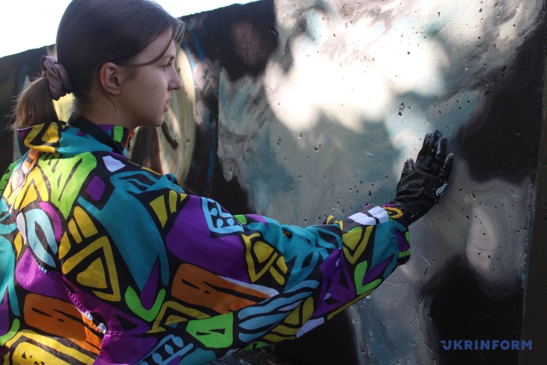 Поліна з Харкова живе в Мукачеві другий рік, рада залишити свій слід у місті