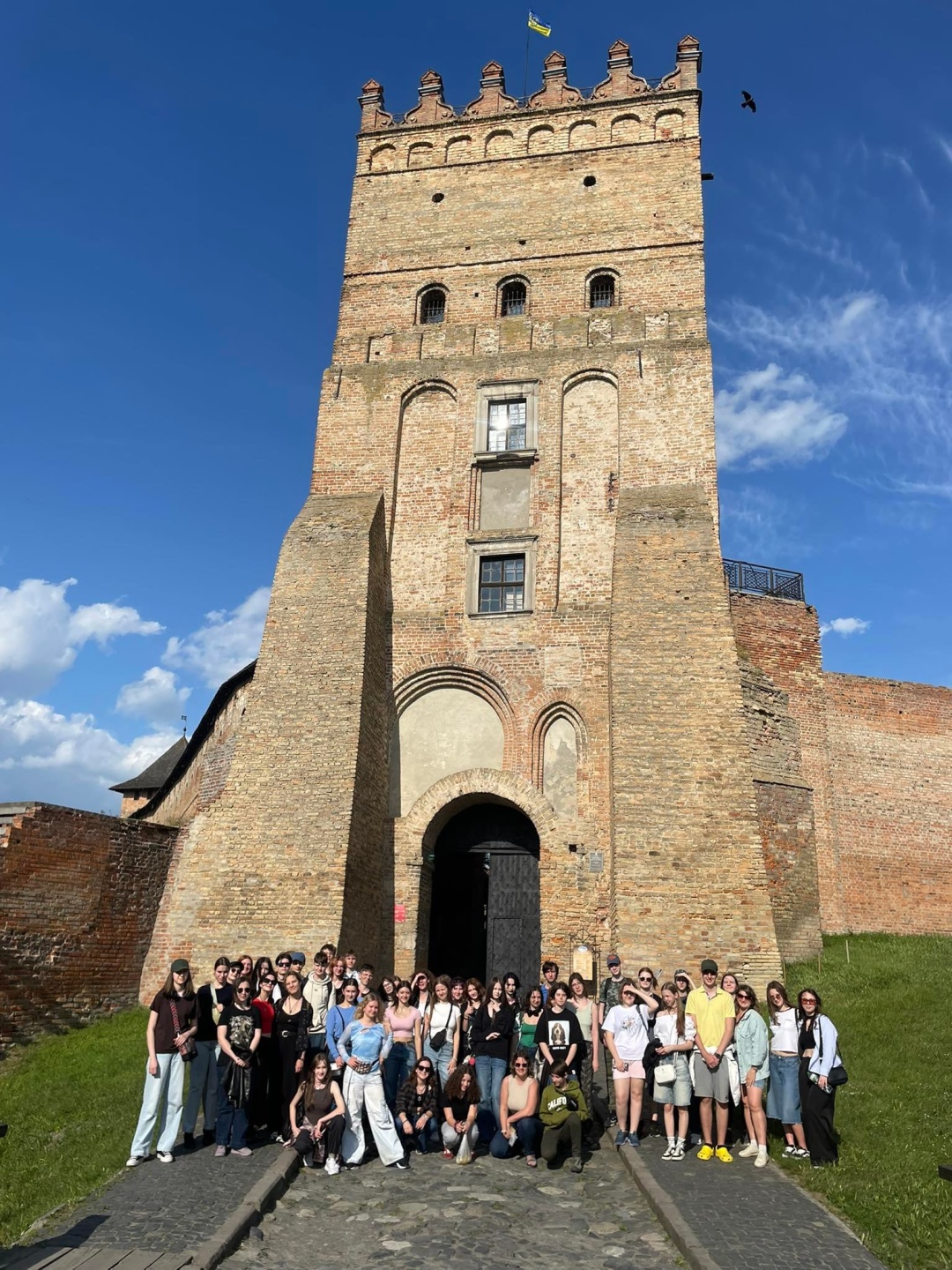 Марія Воротило та школярі під час чергової мандрівки. Фото: Марія Воротило / Фейсбук.