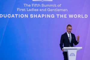 フィンランド大統領、ポーランド首相「数か月以内にロシアが攻撃」発言に対し、「私たちは様々なシナリオに備えている」