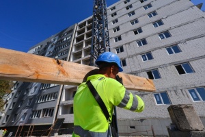 Громадам дозволили самостійно розпочинати відновлення пошкоджених багатоквартирних будинків