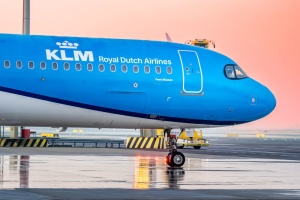 KLM скасовує всі авіарейси до Дубая до 28 березня