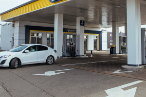 Бензин «тримається», дизпальне дорожчає: ціни на АЗС України 12 листопада