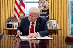 США скасували мита на низку продуктів харчування