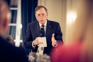 Росія найближчим часом не погодиться на прийнятну для України мирну угоду - ексдиректор ЦРУ