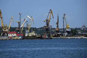 Russland verschifft aus dem besetzten Hafen in Mariupol mehr als 36 Tonnen an gestohlenem Getreide 