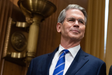 U.S. Treasury Secretary: Russia’s economic collapse could bring Putin to negotiating table