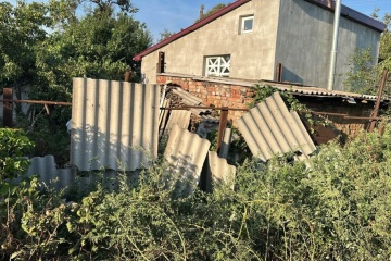 Russen greifen Slowjansk mit Molnija-2-Drohne an, ein Haus beschädigt
