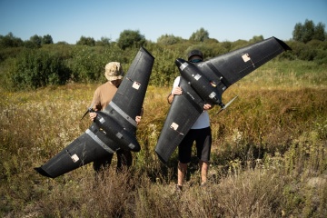 Erste Tests mit neuen Kampfdrohnen mit einer Reichweite von über 40 km abgeschlossen – baldiger Einsatz an der Front geplant