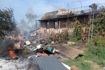 Zwei Rayons im Gebiet Dnipropetrowsk mit Drohnen und Artillerie angegriffen