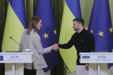 Selenskyj und Metsola sprechen über EU-Mitgliedschaft, Sanktionen und Bau von Bunkern
