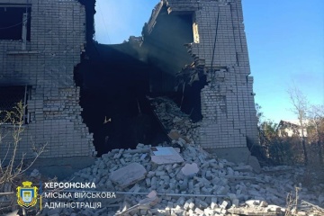 Russians destroy administrative building in Sadove, Kherson community