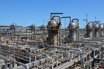 Gasverarbeitungswerk in Astrachan stellt Betrieb nach Drohnenangriff ein – Reuters