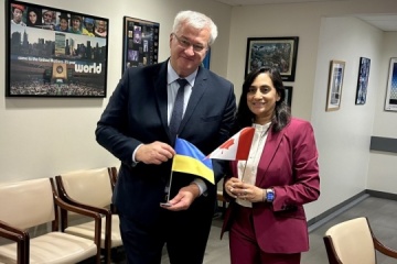 Sybiha und Anita Anand besprechen Stärkung der Verteidigung der Ukraine und weiteren Druck auf Russland