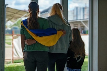 Weitere 17 ukrainische Kinder aus vorläufig von Russen besetzten Gebieten zurückgebracht