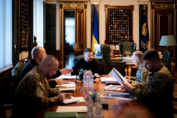 軍総司令官がウクライナ領空内でのハンガリーの偵察無人機飛行につき報告＝ゼレンシキー宇大統領