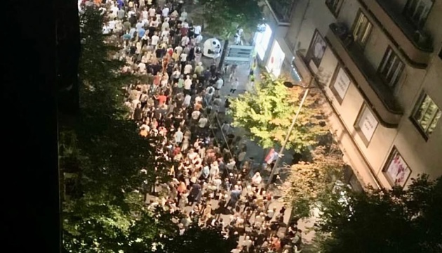 У Белграді тисячі людей вийшли на протест із вимогою дострокових виборів