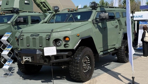 У Польщі на оборонній виставці презентували новий український бронеавтомобіль «Кречет»