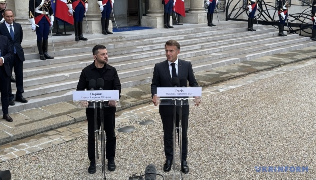 Gwarancje bezpieczeństwa dla Ukrainy na pewno będą - Zełenski
Gwarancje bezpieczeństwa dla Ukrainy na pewno będą - Zełenski