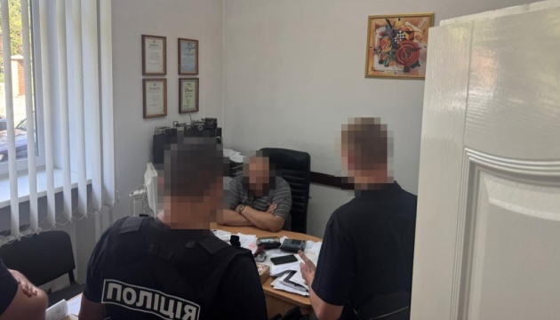 Тернополянин вимагав $10 тисяч за організацію незаконного переправлення через кордон