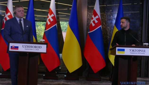 Зеленський зустрівся із Фіцо