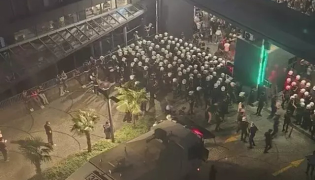 У Туреччині затримали 14 людей, які закликали в соцмережах до протестів 