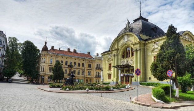 Чернівецький театр у новому сезоні покаже дві прем'єри вистав та оперу