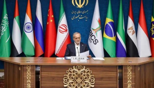 Президент Ірану запропонував БРІКС створити механізм боротьби із санкціями Заходу