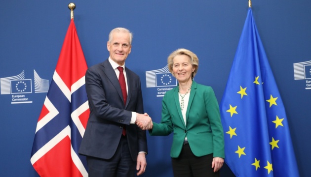 Фон дер Ляєн розраховує на подальшу єдність ЄС та Норвегії у підтримці України