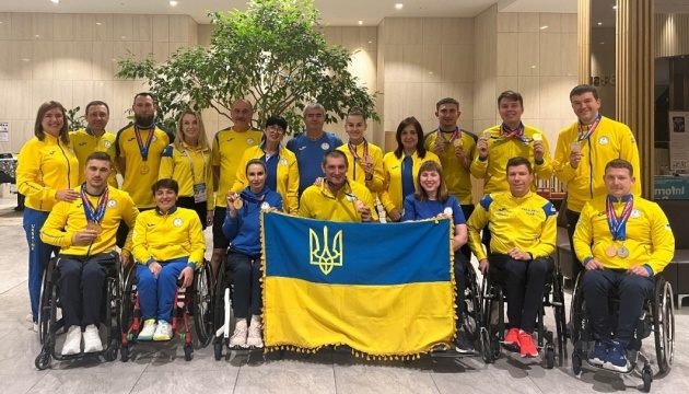 Українські парафехтувальники - треті у командному заліку чемпіонату світу