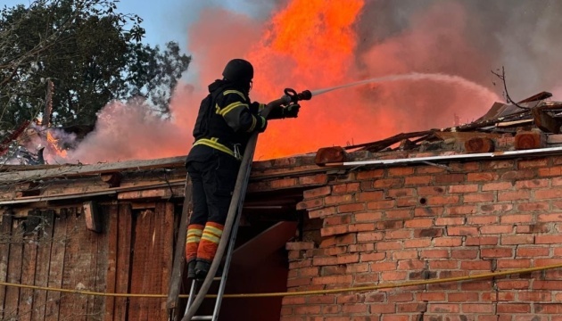 Russland setzte in der Nacht rund 415 Drohnen und über 40 Marschflugkörper und ballistische Raketen ein – Selenskyj