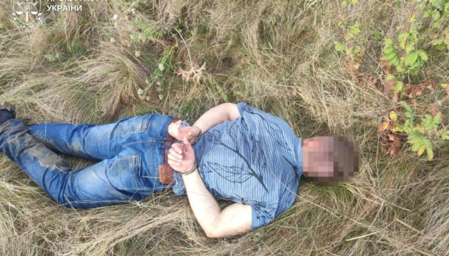 На Вінниччині затримали 23-річного вчителя, який може бути причетним до вбивства своїх колишніх учнів
