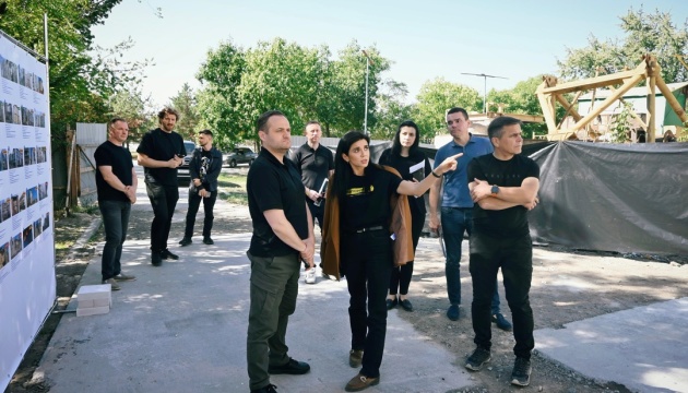 Кулеба перевірив у Запоріжжі об’єкти, на яких триває відновлення
