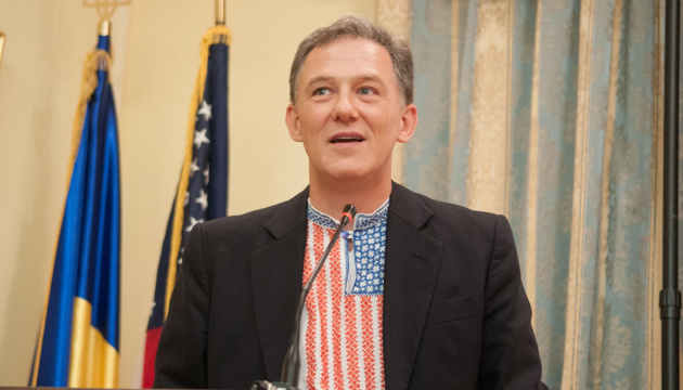 Війну в Україні можна закінчити, якщо тиск на Путіна довести до максимального - експосол США 