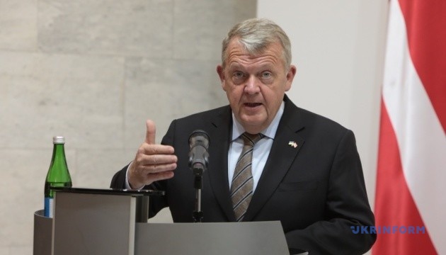 Припинення війни можливе лише за участі українців та європейців - Расмуссен