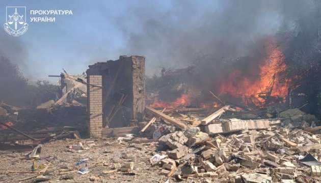 Ein Toter und zwei Verletzte durch russischen Angriff im Gebiet Charkiw 