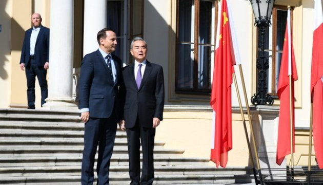 Китай закликав Євросоюз спільно чинити опір тарифній війні