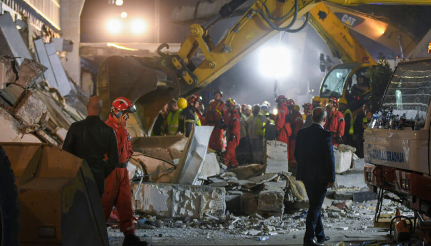 У Сербії 13 особам висунули обвинувачення у справі про смертельний обвал на вокзалі