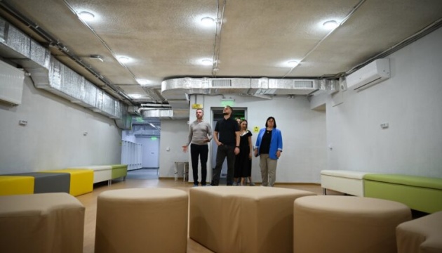 На Київщині облаштували майже 1300 укриттів у закладах освіти