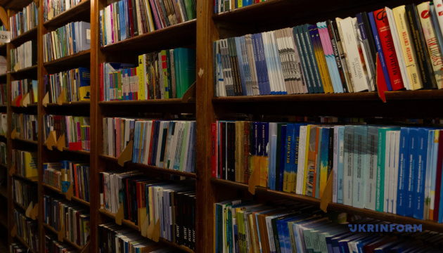 У Миколаєві працівників культури відправляють у відпустки за свій рахунок через брак коштів на зарплати