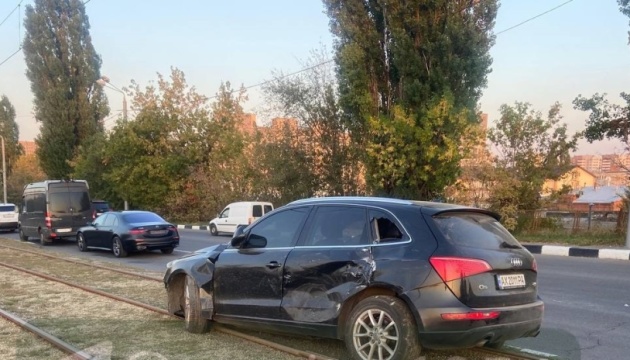 У Харкові 14-річний хлопець за кермом авто скоїв ДТП