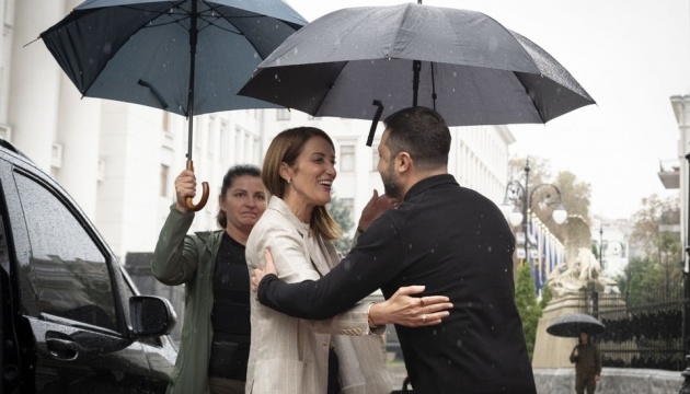 Członkostwo w UE, sankcje i budowa schronów – Zełenski spotkał się z Metsolą