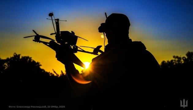 Les opérateurs de drones ukrainiens détruisent trois systèmes russes de défense aérienne d’une valeur de plus de 80 millions de dollars 