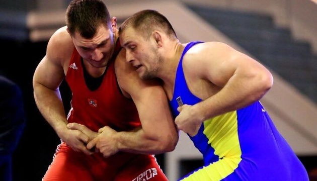 Микола Кучмій зупинився за крок до п'єдесталу ЧС-2025 з греко-римської боротьби