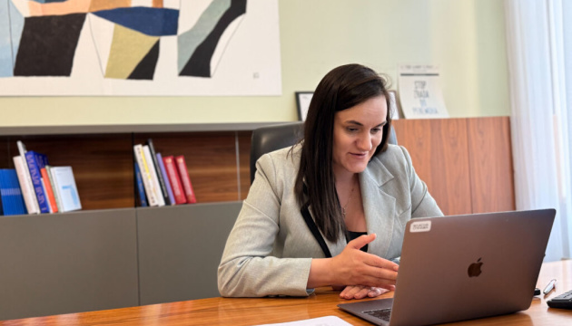 Бережна обговорила з іспанським колегою пріоритети в культурній співпраці