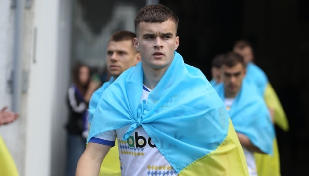 Михавко очолив рейтинг молодих центрбеків за виграними верховими дуелями