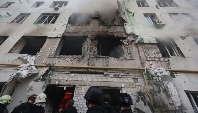 Будинок у Харкові, який росіяни атакували «Шахедами» 18 серпня, не підлягає відновленню